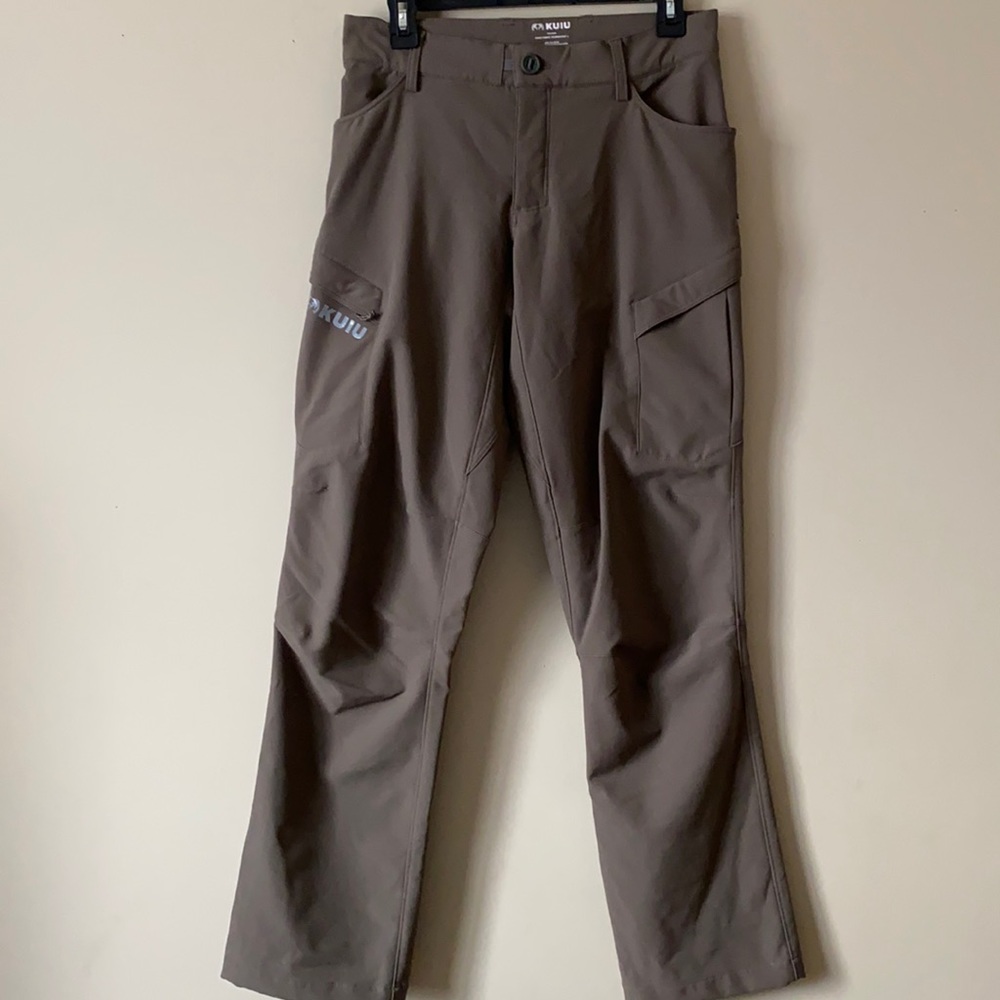 KUIU ATTACK men’s pants, size 30 Regular, color Major Brown.  Great condition